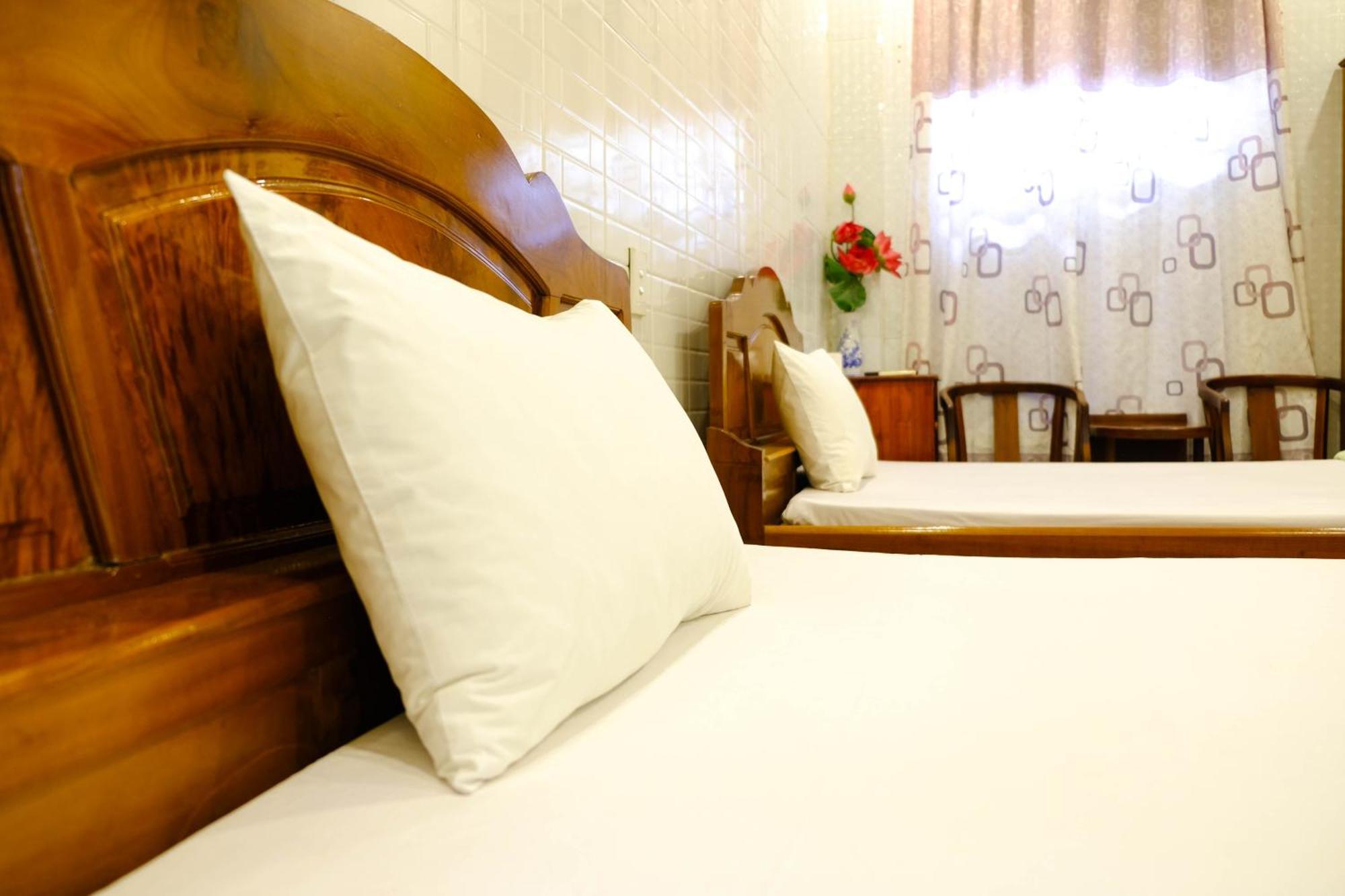 Lucky Hoi An Hotel Экстерьер фото